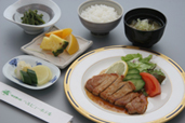 ポークガーリックステーキ定食